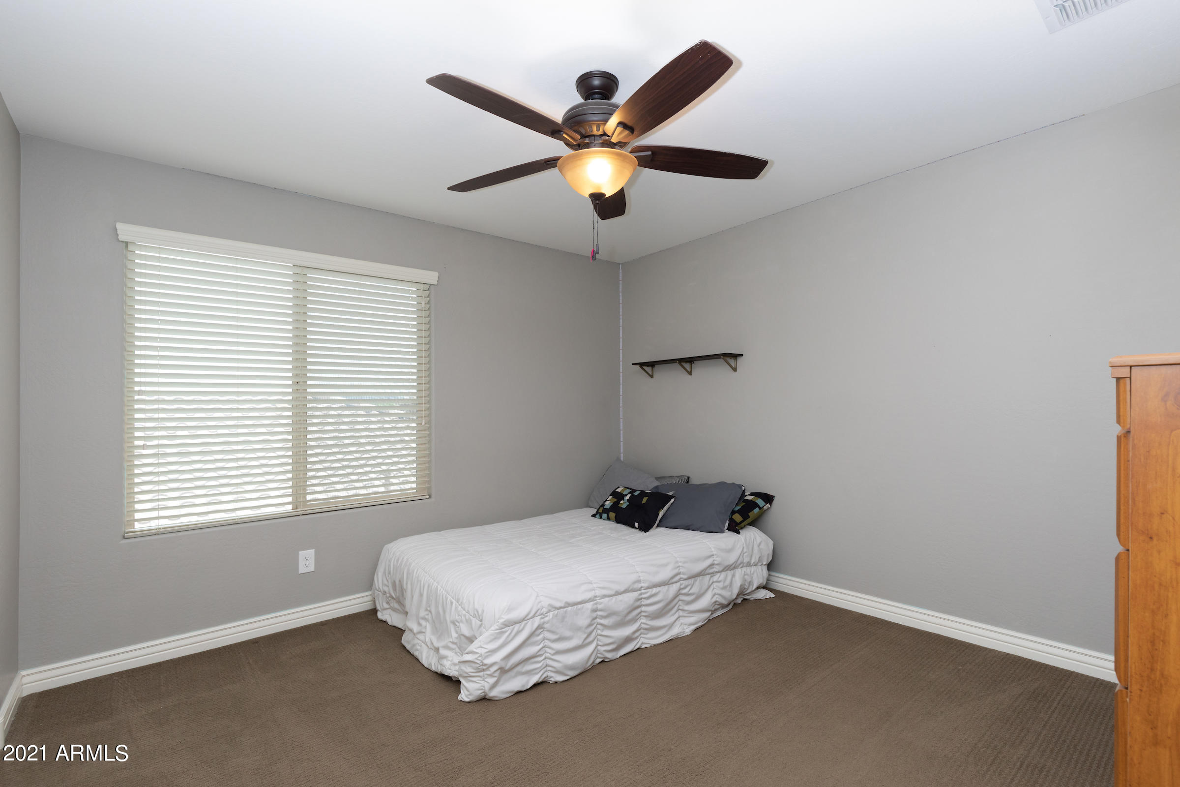 2464 East Stacey Road Gilbert, AZ 85298 - Photo 22 of 34 2464_E_Stacey_Rd_18