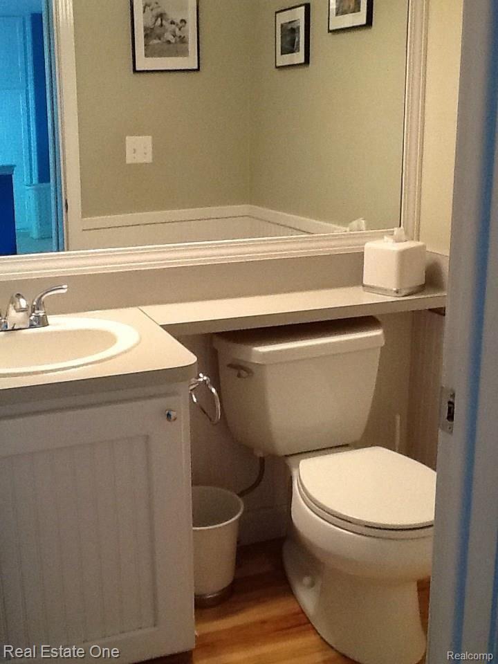 44925 Rector Drive Canton, MI 48188 - Photo 22 of 45 1/2 bath view 2