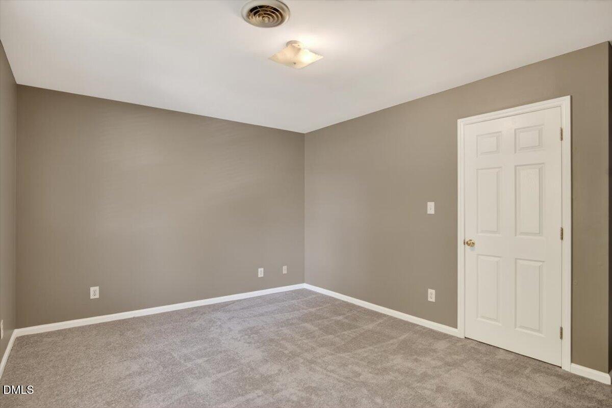 1630 Oxford Road, Unit F Henderson, NC 27536 - Photo 22 of 33 a view of an empty room