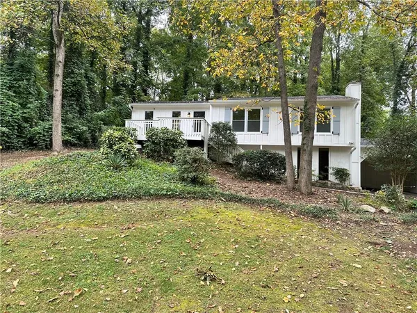 $2,200 | 1231 Woodleigh Road Southwest, Marietta, GA 30008