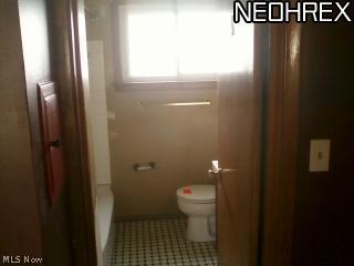 828 Pendley Road Willowick, OH 44095 - Photo 9 of 25 Gallery Image 9