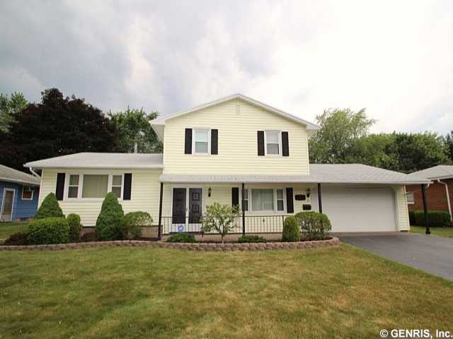 53 Meyerhill Circle West Rochester, NY 14621 - Photo 1 of 1 Exterior Front