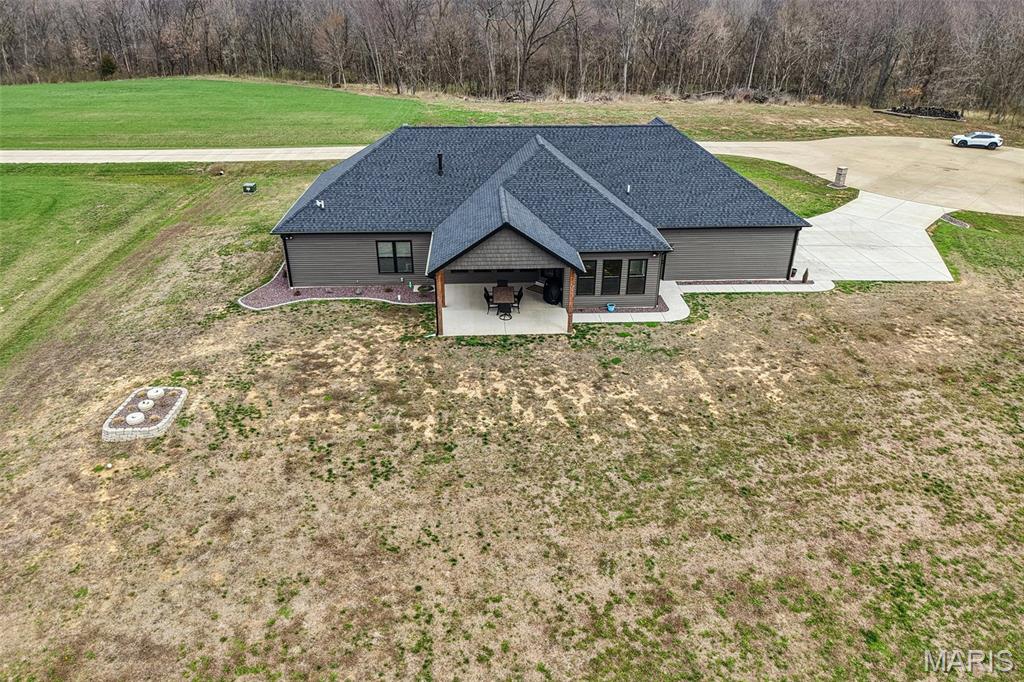 2170 J Rock Road Trenton, IL 62293 - Photo 45 of 52