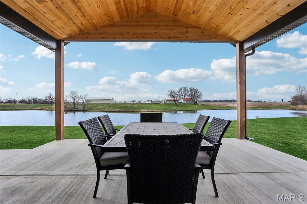 2170 J Rock Road Trenton, IL 62293 - Photo 6 of 52