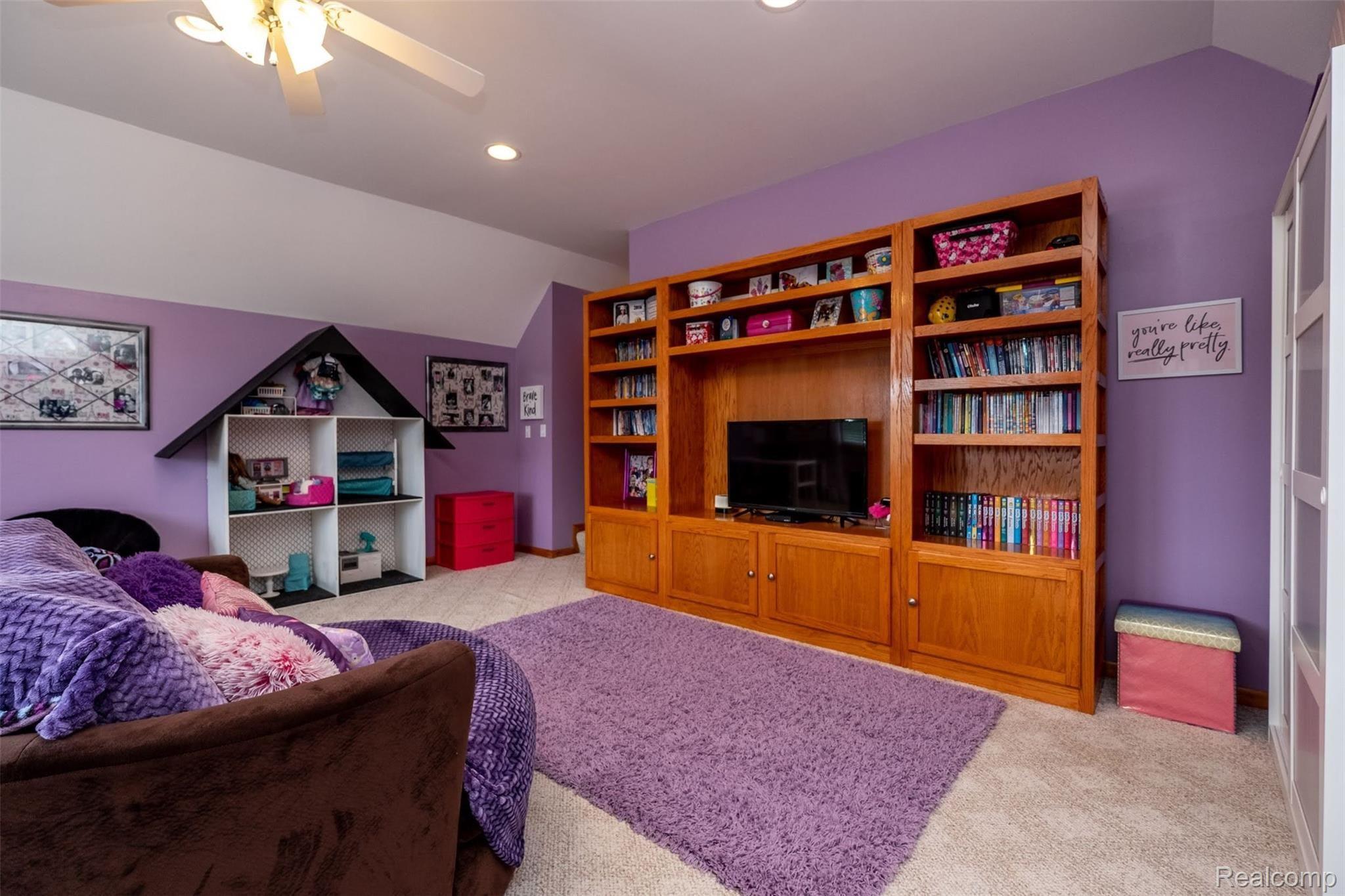 52945 Chesterfield Road New Baltimore, MI 48051 - Photo 41 of 62 52945 Chesterfield Rd (41 of 62).jpg