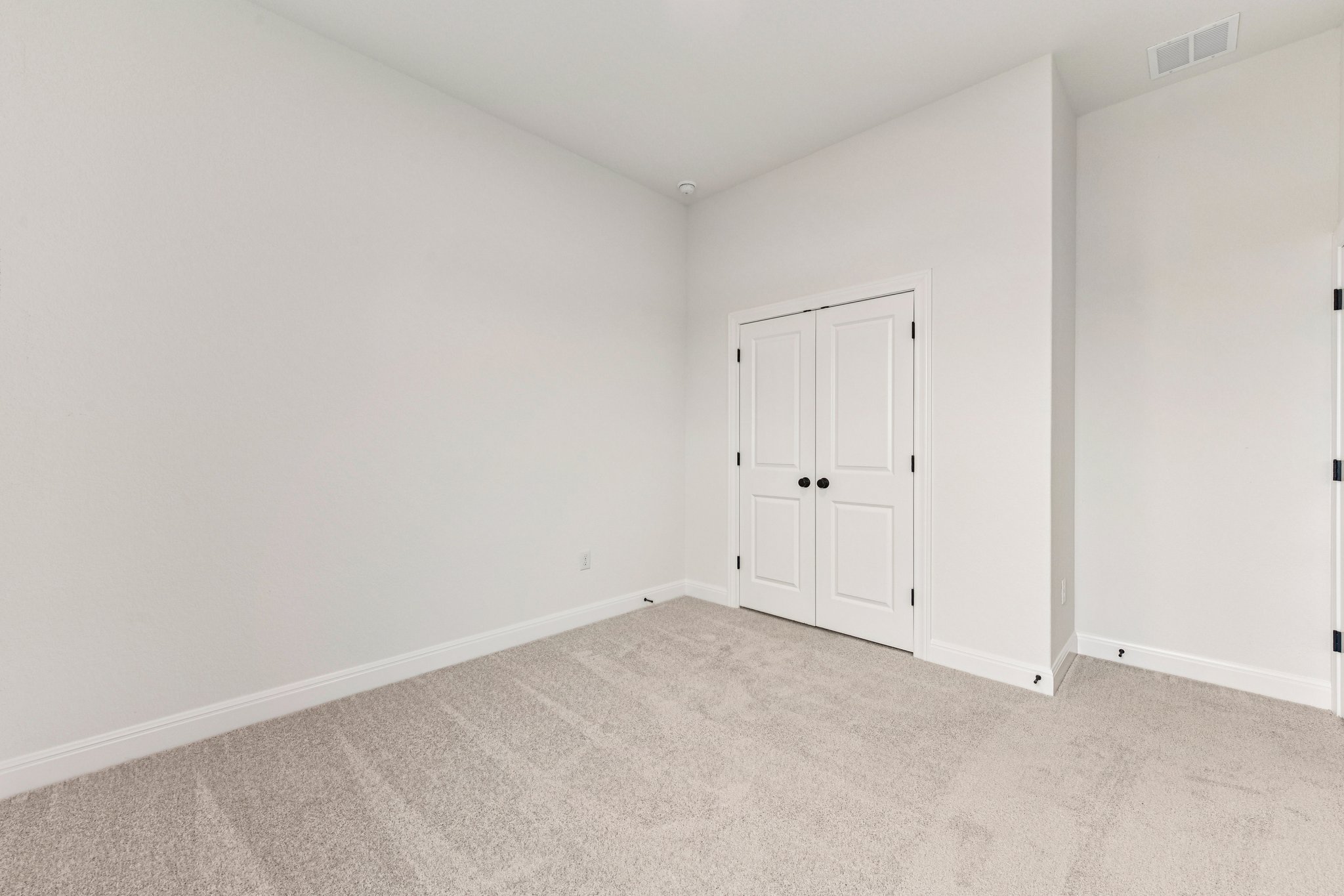 581 Treadwell Lane Kyle, TX 78640 - Photo 11 of 26 a view of room