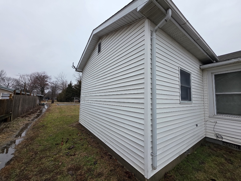 307 South Poplar Street Farina, IL 62838 - Photo 4 of 10