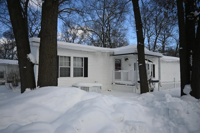 $67,000 | 3820 Victorian Lane, Muskegon, MI 49442