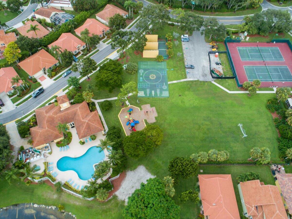 5143 Elpine Way Riviera Beach, FL 33418 - Photo 31 of 41 20250901233946911023000000-o (1)