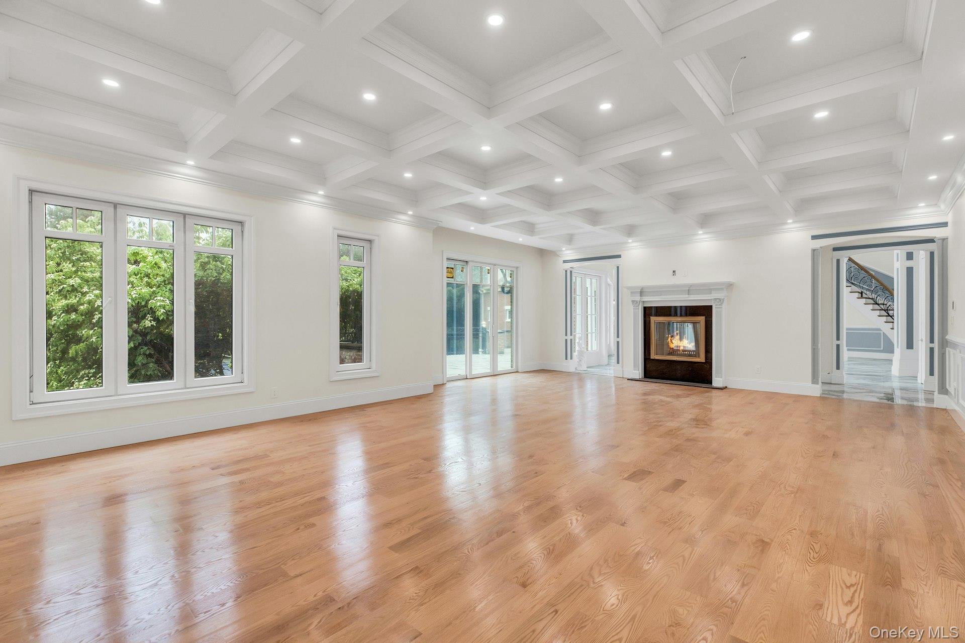 12 Saddle Ridge Road Old Westbury, NY 11568 - Photo 11 of 50