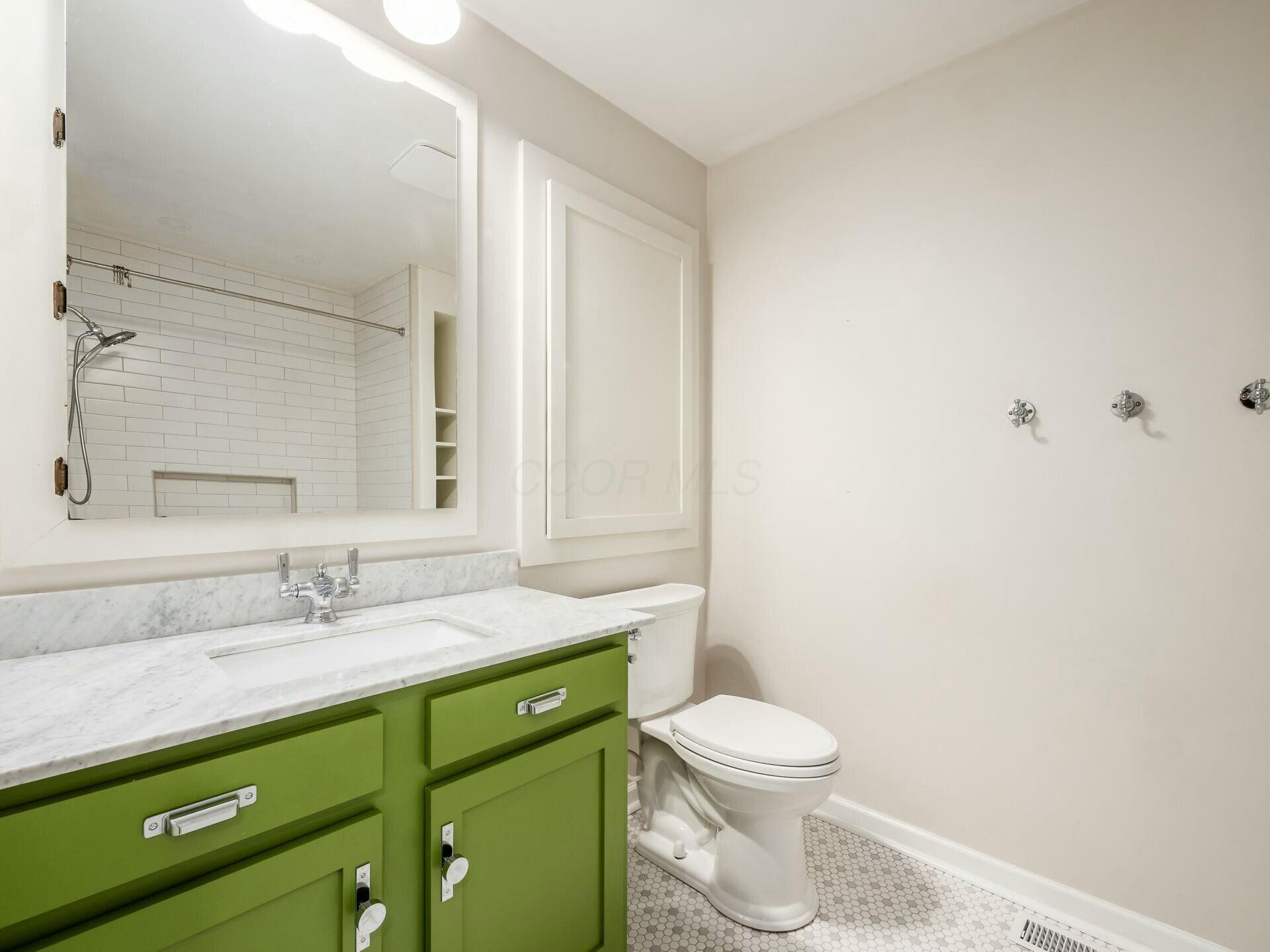 4383 Kendale Road Columbus, OH 43220 - Photo 21 of 51 tempImagewByErA
