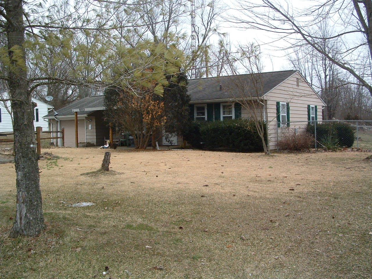 8333 South Old St Road Bloomington, IN 47403 - Photo 1 of 28 Gallery Image 1