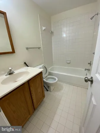 $2,385 | 207 Fairfield Drive, Warrenton, VA 20186