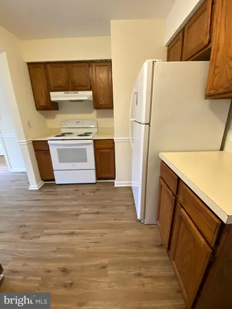$2,385 | 207 Fairfield Drive, Warrenton, VA 20186
