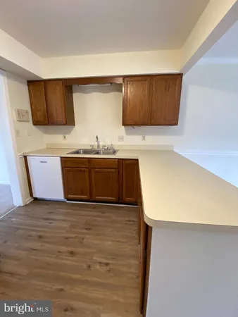 $2,385 | 207 Fairfield Drive, Warrenton, VA 20186