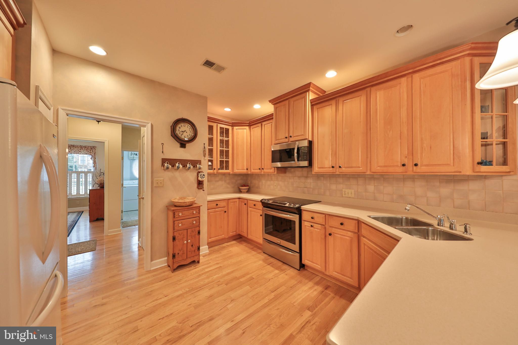 3080 Muirfield Road Center Valley, PA 18034 - Photo 14 of 43 Gallery Image 14