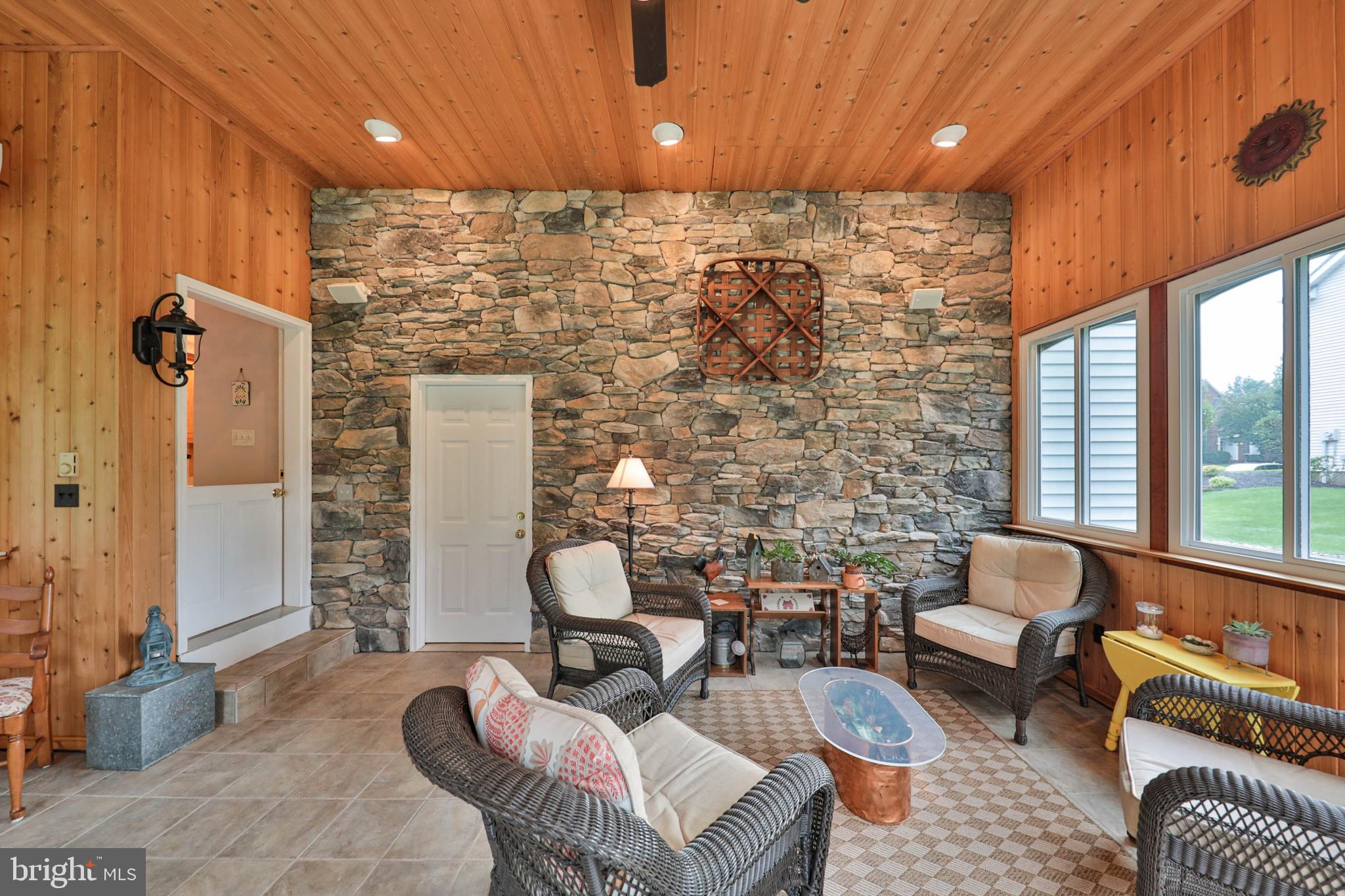 3080 Muirfield Road Center Valley, PA 18034 - Photo 17 of 43 Gallery Image 17