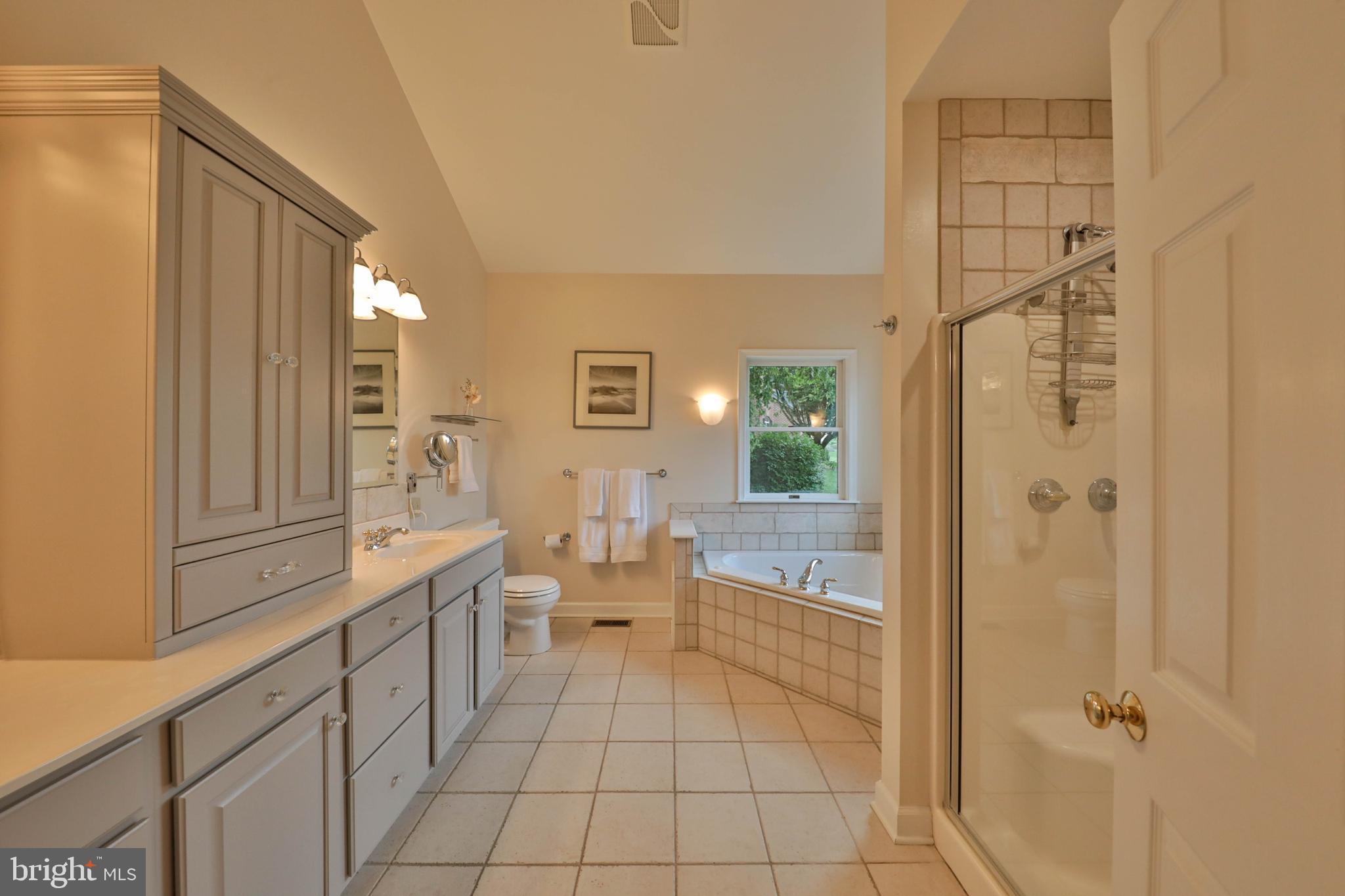 3080 Muirfield Road Center Valley, PA 18034 - Photo 20 of 43 Gallery Image 20