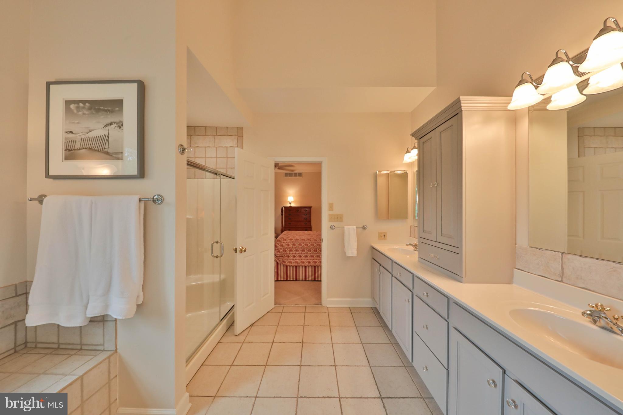 3080 Muirfield Road Center Valley, PA 18034 - Photo 21 of 43 Gallery Image 21