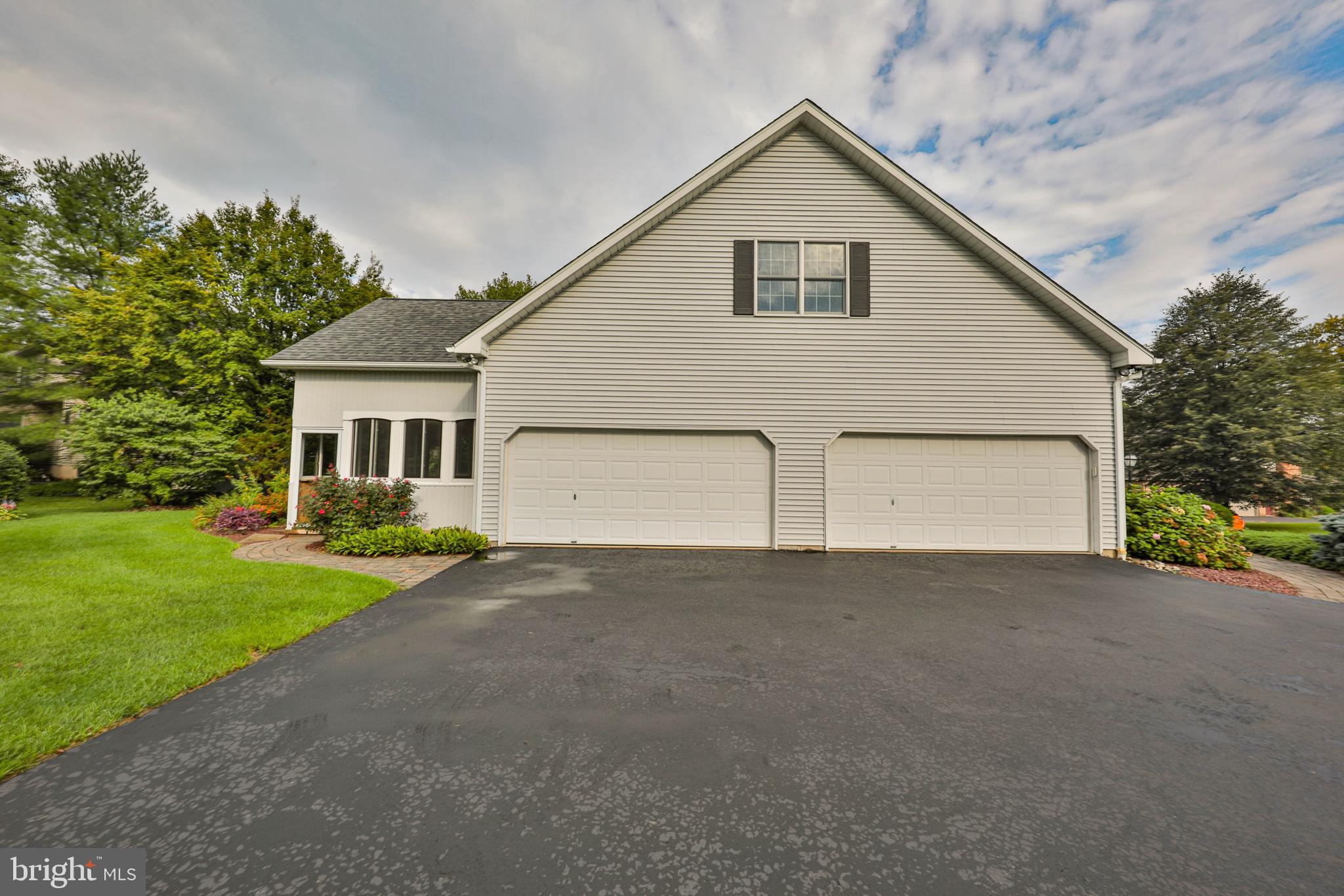 3080 Muirfield Road Center Valley, PA 18034 - Photo 39 of 43 Gallery Image 39