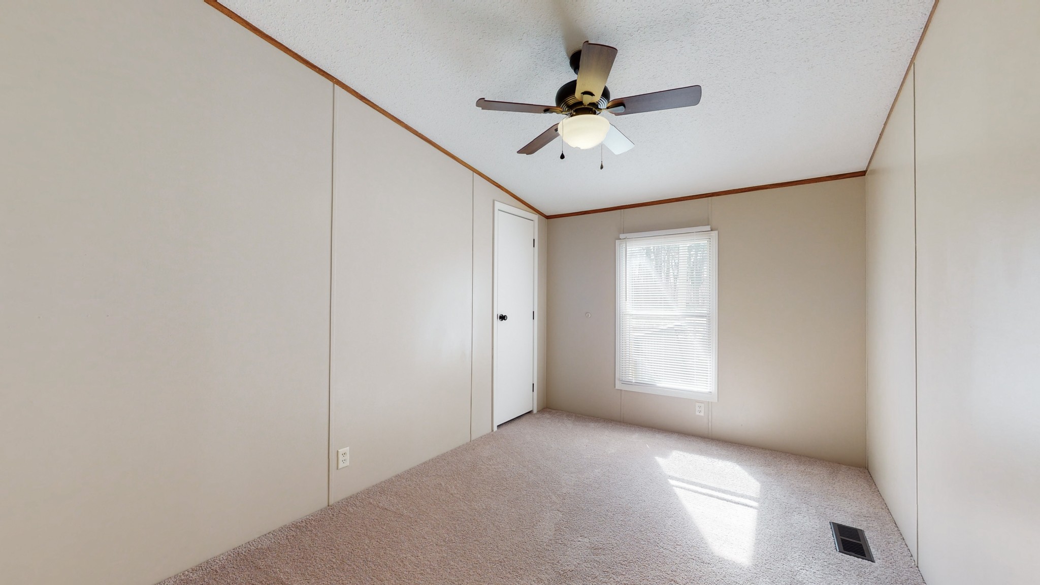 390 Stagecoach Road White Bluff, TN 37187 - Photo 14 of 33 Bedroom