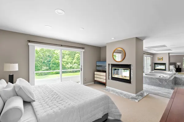 $30,000 | 10 Fox Hollow Drive, East Quogue, NY 11942