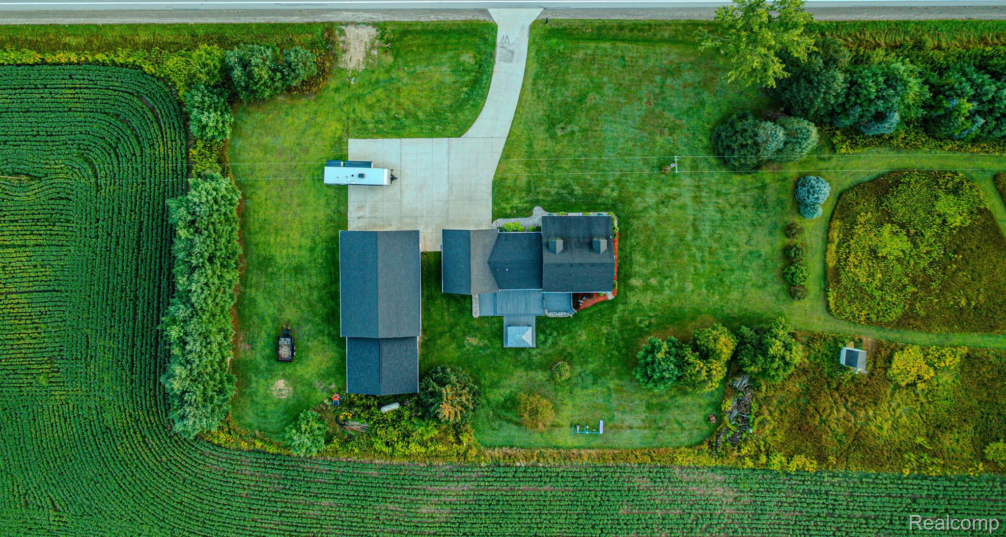11160 East Gladwin Road Gladwin, MI 48624 - Photo 3 of 33 Gallery Image 3