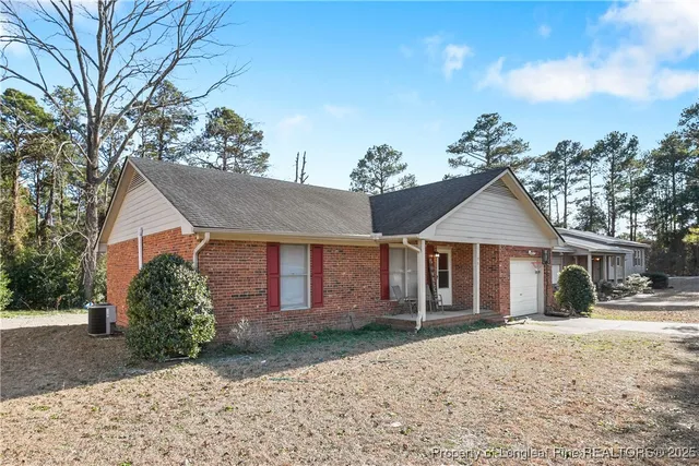 $198,000 | 2967 Peacock Street, Hope Mills, NC 28348