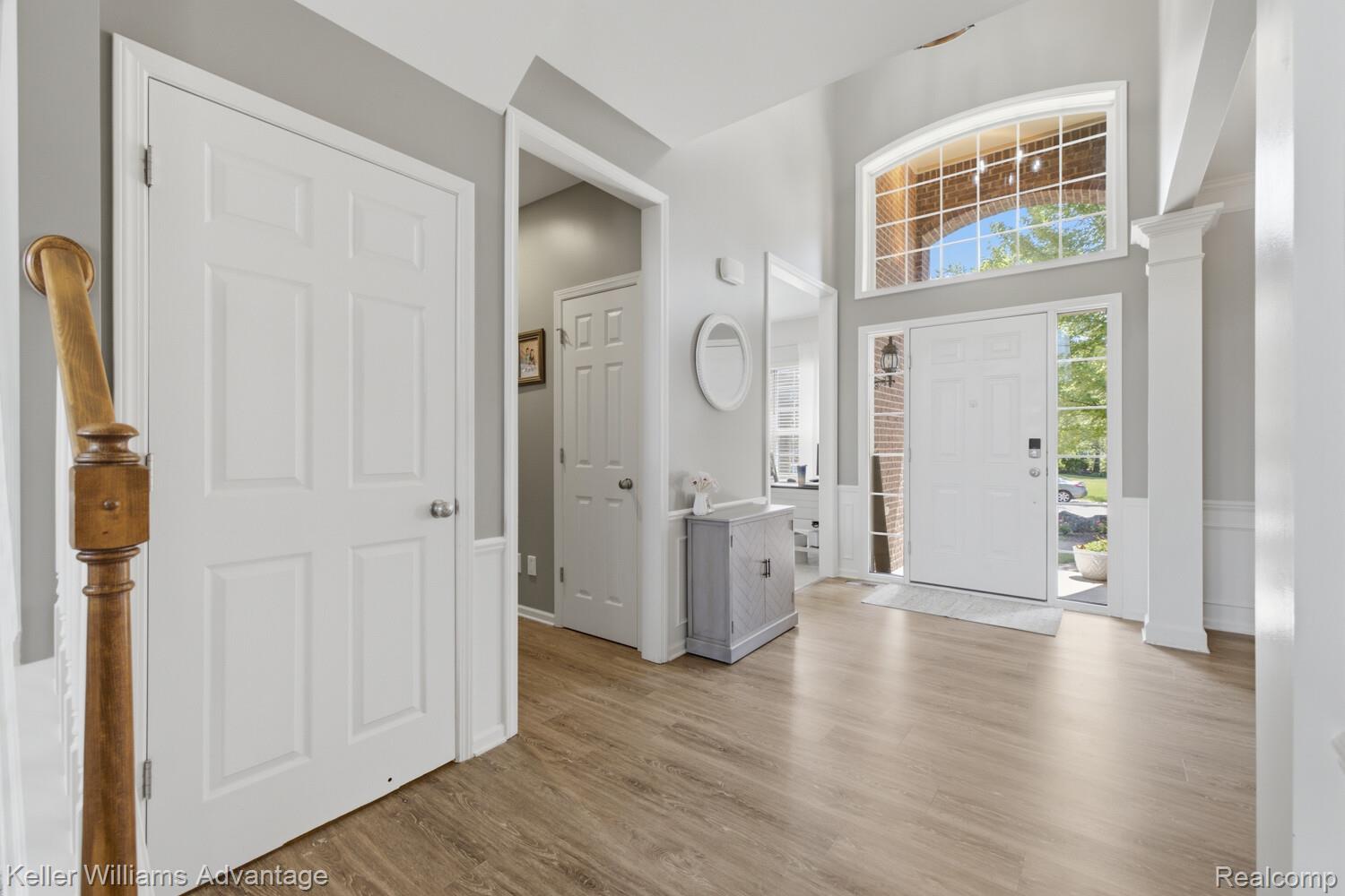 4248 Merriman Loop Howell, MI 48843 - Photo 6 of 45 09_4248_Merriman_Loop9_mls.jpg