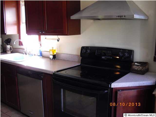 98 Tennent Road Morganville, NJ 07751 - Photo 7 of 17 Additional Photo
