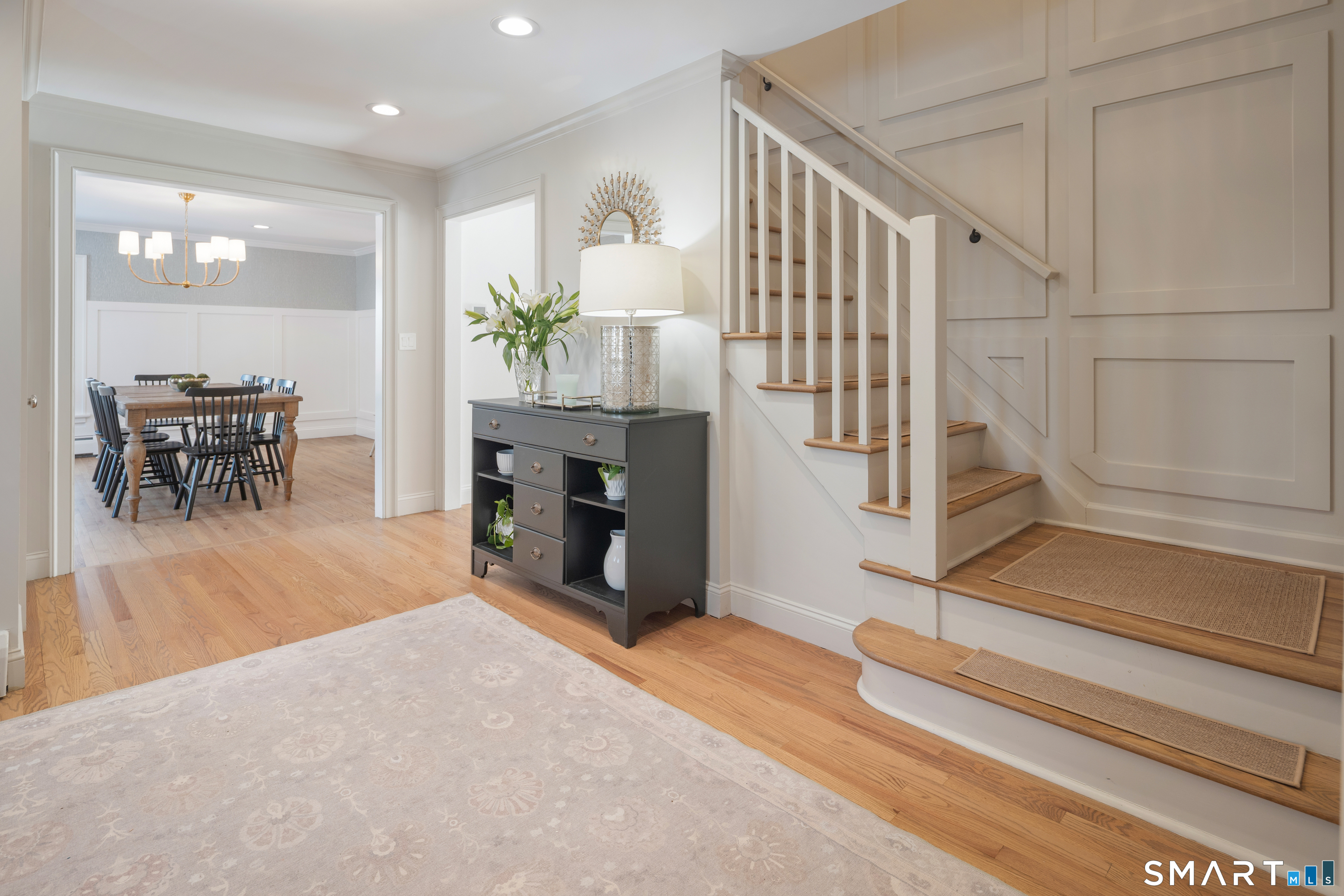 295 Brushy Ridge Road New Canaan, CT 06840 - Photo 4 of 40