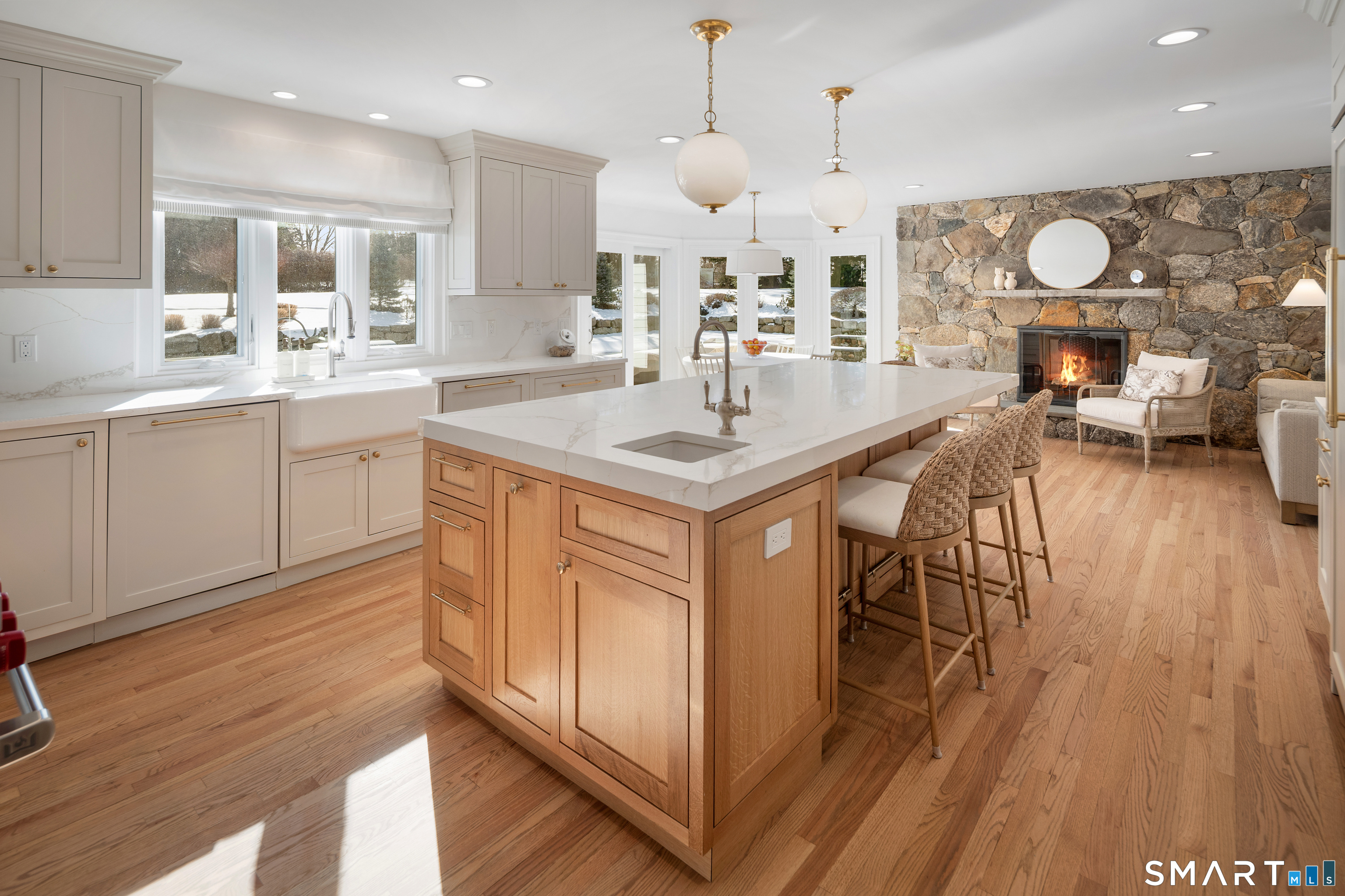 295 Brushy Ridge Road New Canaan, CT 06840 - Photo 8 of 40