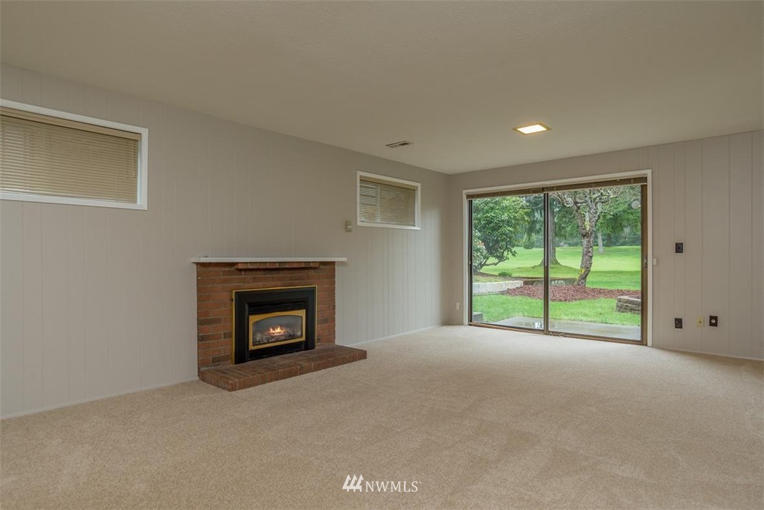 3922 Southwest 321st Street Federal Way, WA 98023 - Photo 13 of 17 Gallery Image 13