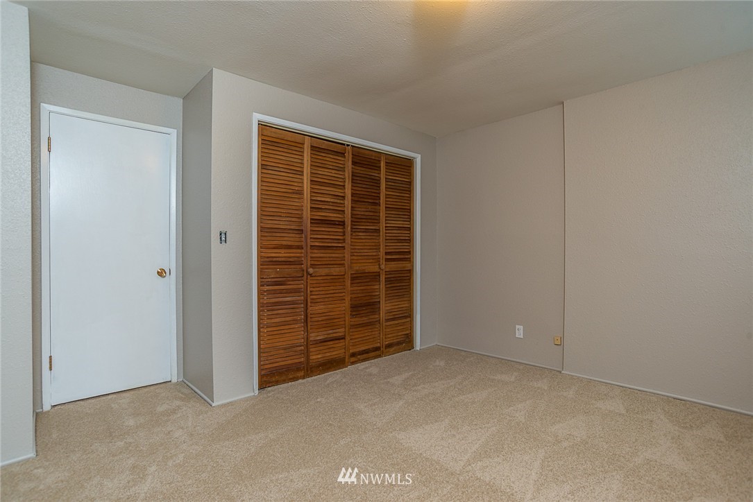 3922 Southwest 321st Street Federal Way, WA 98023 - Photo 14 of 17 Gallery Image 14