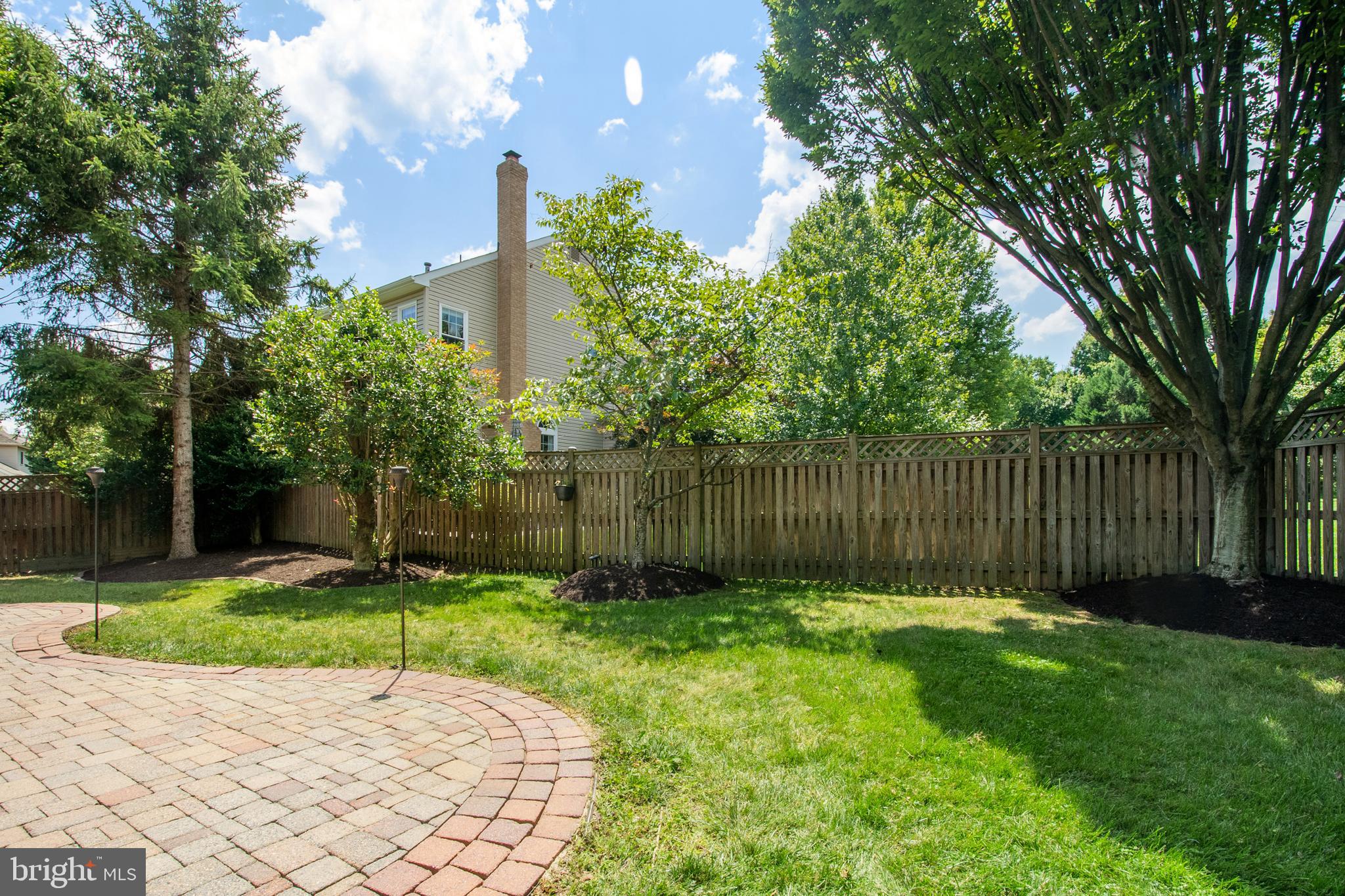10861 Hunter Gate Way Reston, VA 20194 - Photo 64 of 79 Paver Patio