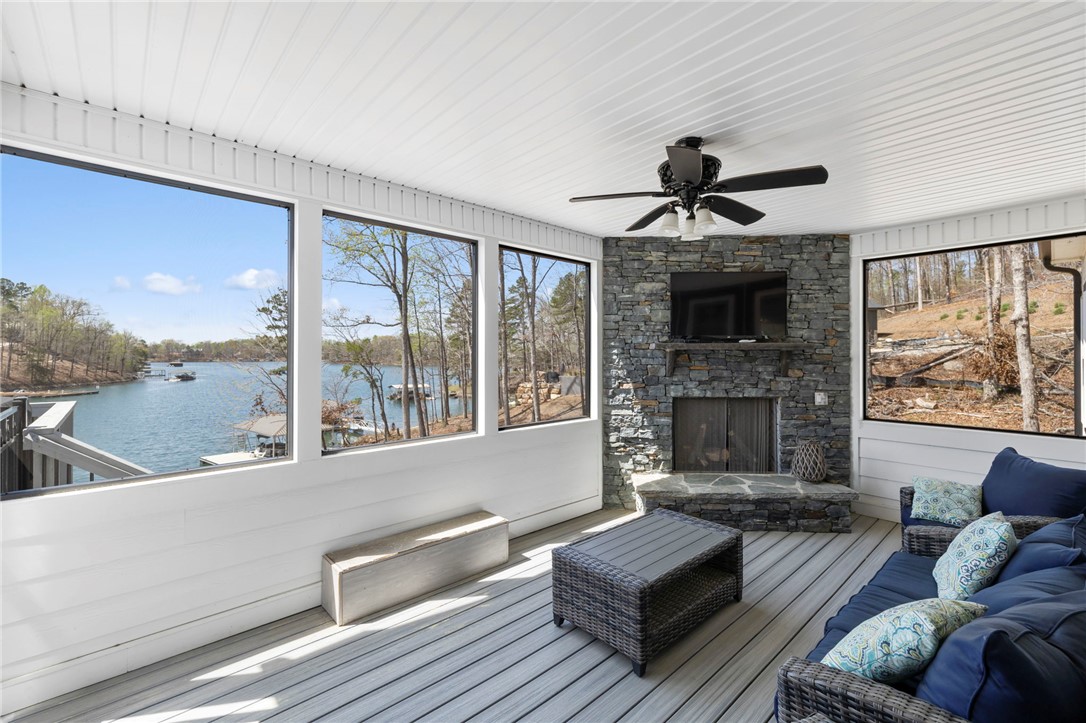 427 Sue Craig Road Six Mile, SC 29682 - Photo 11 of 50 Enclosed Porch