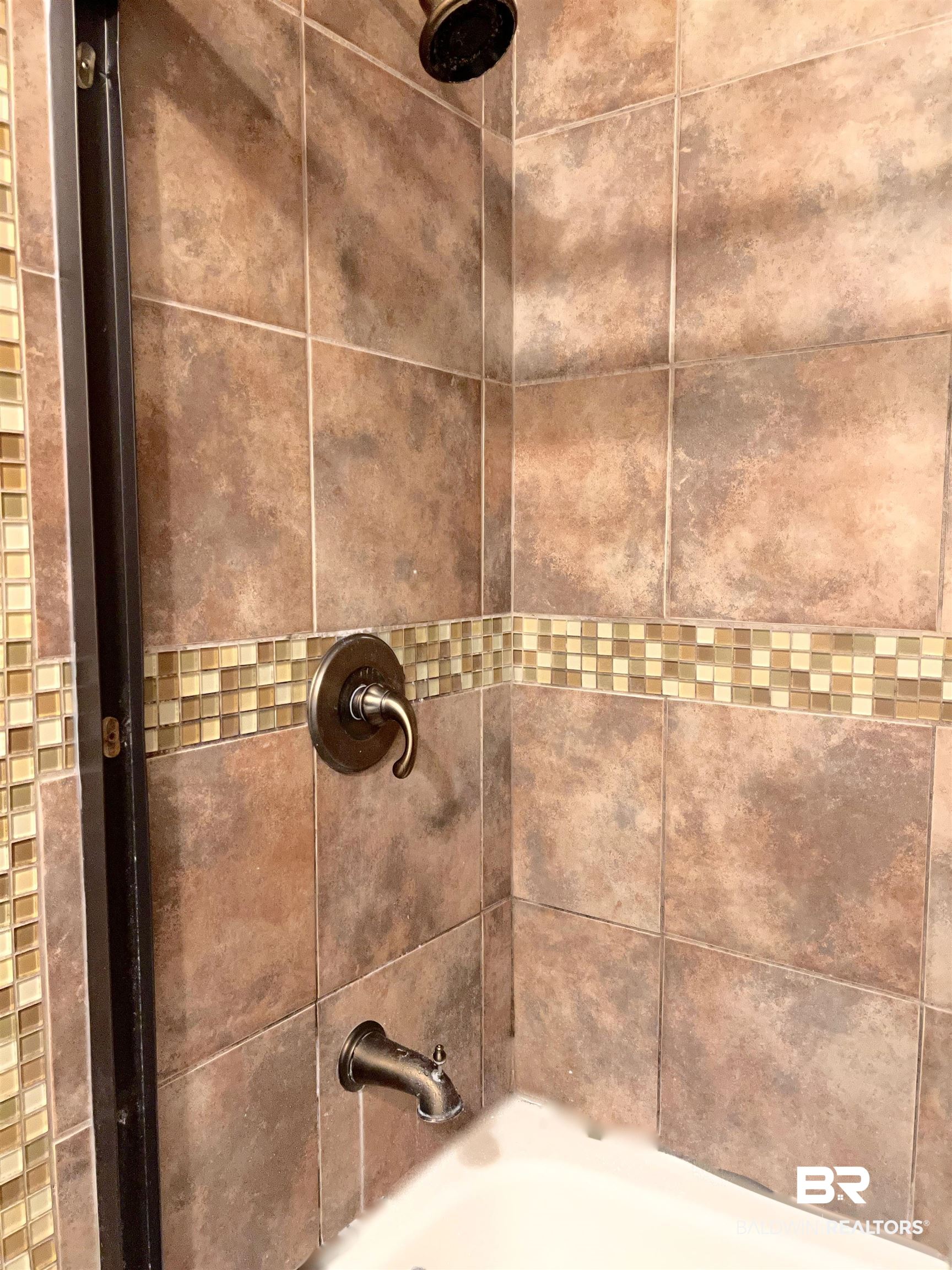 6461 Lake Street Mobile, AL 36618 - Photo 22 of 35 MASTER BATHROOM SHOWER