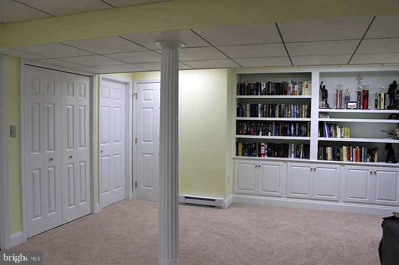 2489 Raleigh Drive Lancaster, PA 17601 - Photo 20 of 28 Gallery Image 20