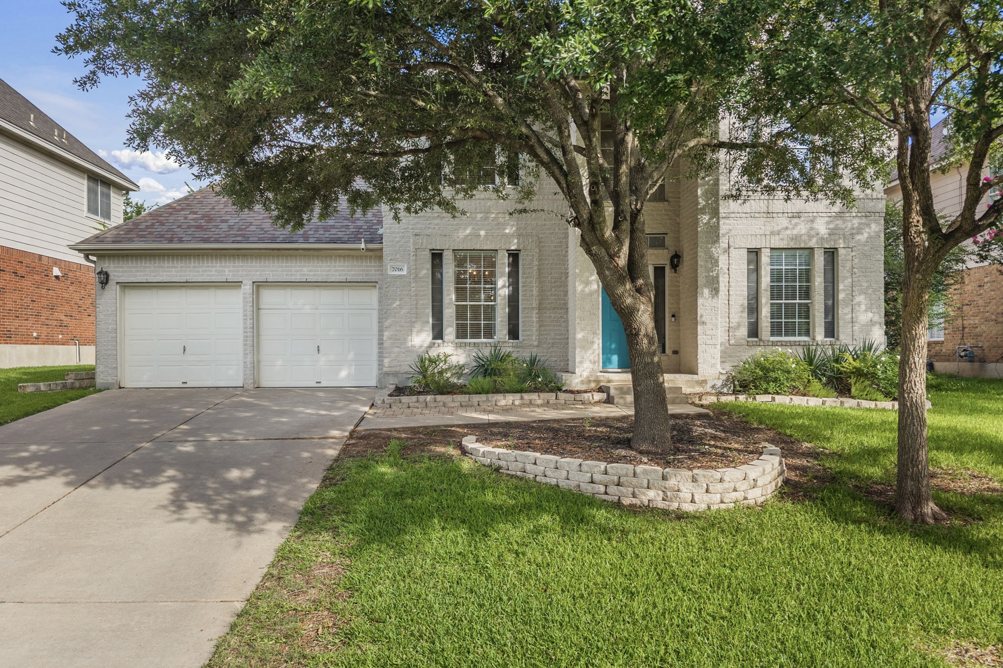 7016 Bending Oak Road Austin, TX 78749 - Photo 1 of 25