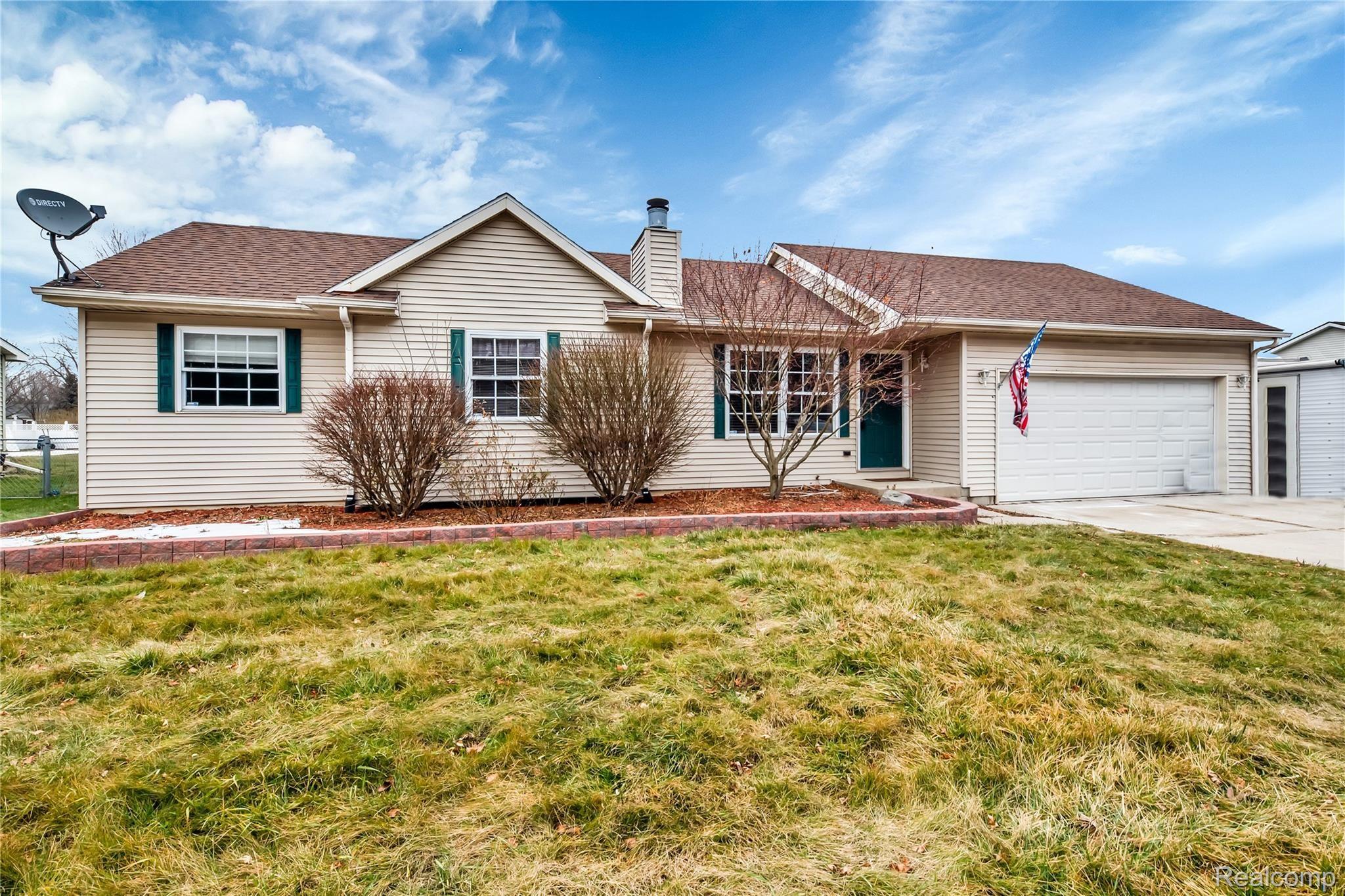 564 Range Road Marysville, MI 48040 - Photo 2 of 29 546 Range Rd - HD Drone Photography-26.jpg