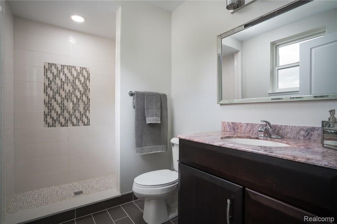 1411 Columbia Road Berkley, MI 48072 - Photo 23 of 31 DSC02925-Edit.jpg