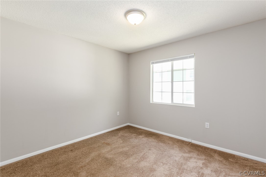 8781 Croaker Road Williamsburg, VA 23188 - Photo 10 of 25 2nd bedroom