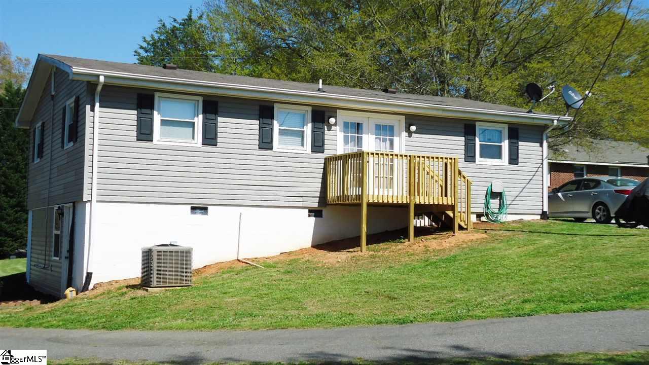 1405 Henderson Road Chesnee, SC 29323 - Photo 18 of 25