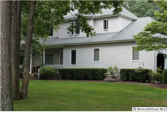 11 Amanda Lane Howell, NJ 07731 - Photo 2 of 3 Additional Photo