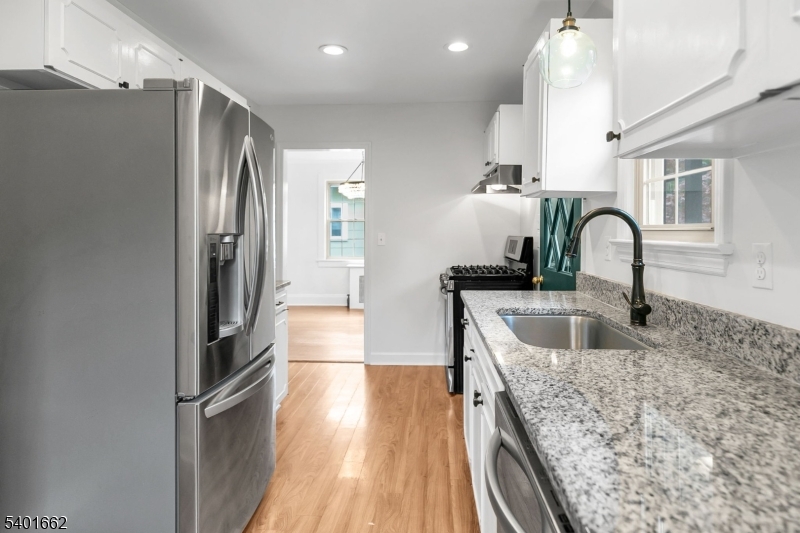 5 Tysley Street Basking Ridge, NJ 07920 - Photo 16 of 40