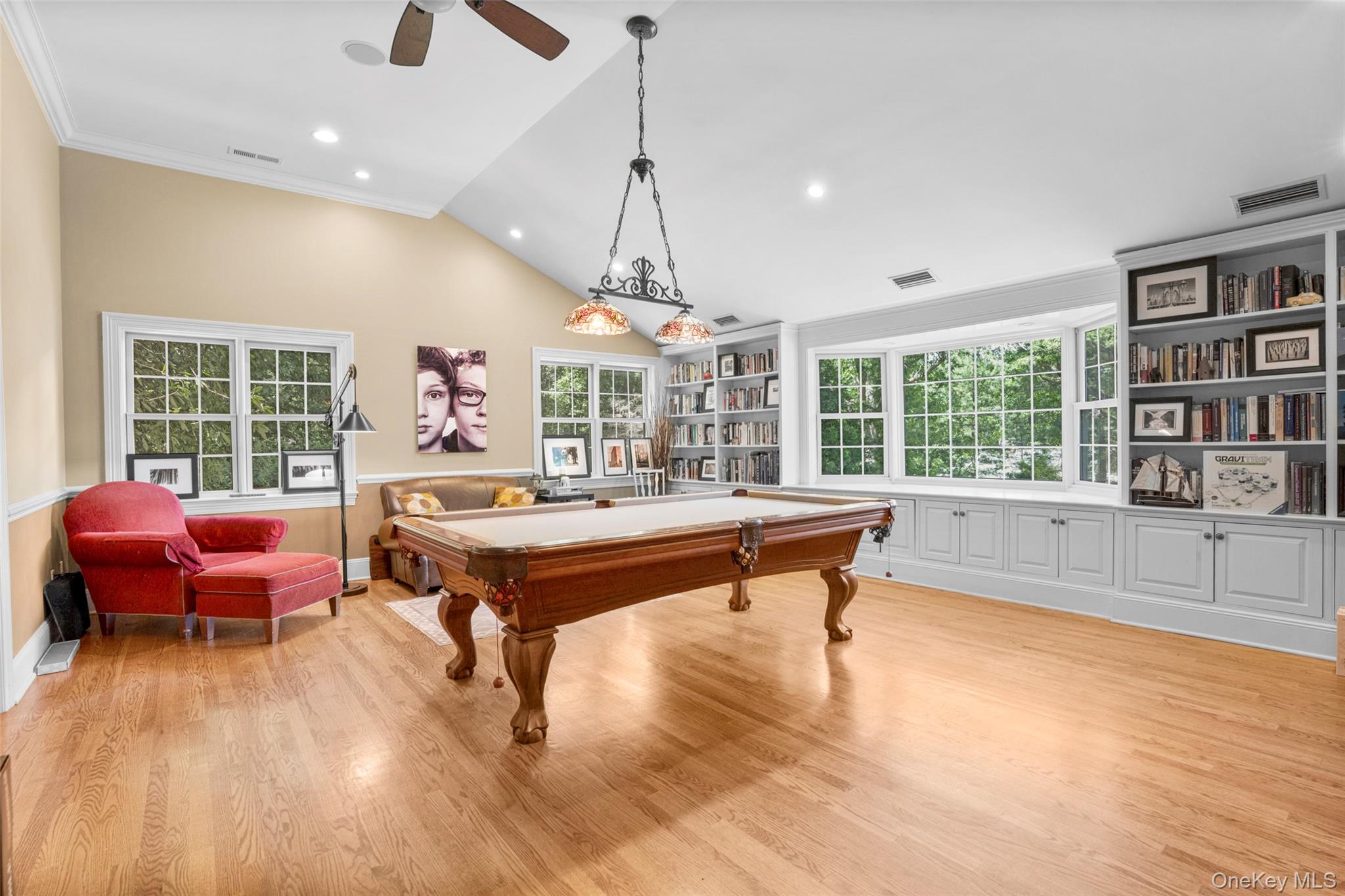 32 Country Road Mamaroneck, NY 10543 - Photo 4 of 35 Family Room