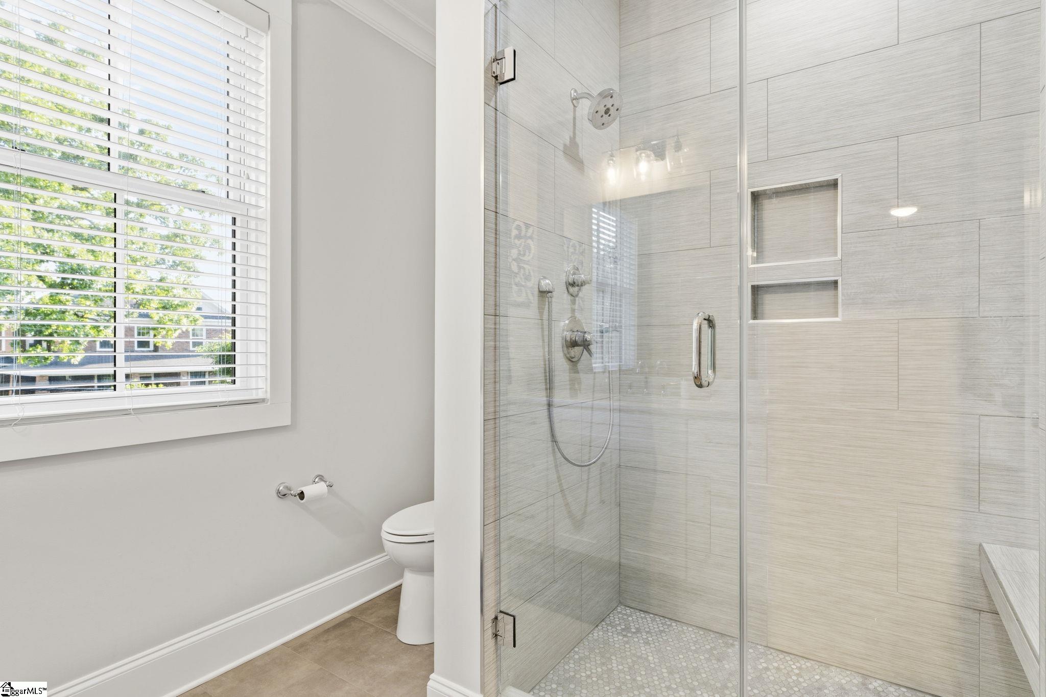 208 B Perry Avenue Greenville, SC 29601 - Photo 29 of 49