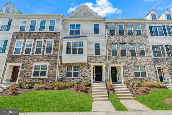$3,100 | 7308 Wood Pond Circle, Lanham, MD 20706