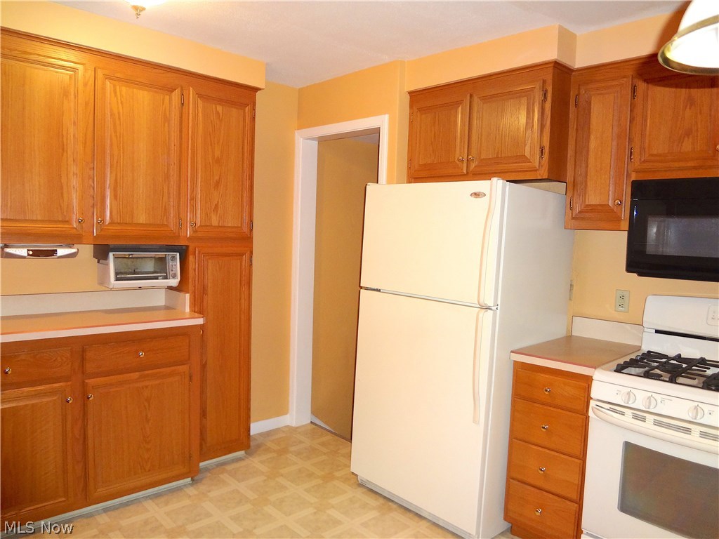 12906 Orme Road Cleveland, OH 44125 - Photo 20 of 28 Gallery Image 20