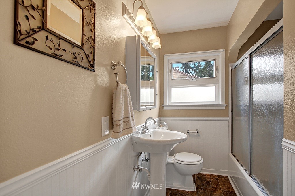 6930 Carson Road Everett, WA 98203 - Photo 8 of 12
